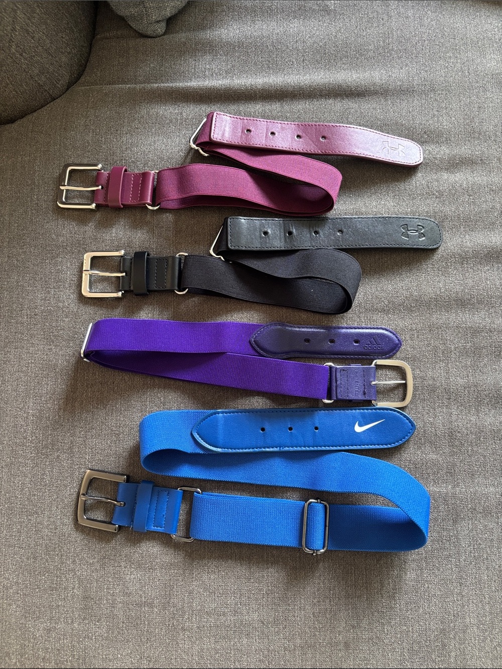 4 like new baseball baseball belts
